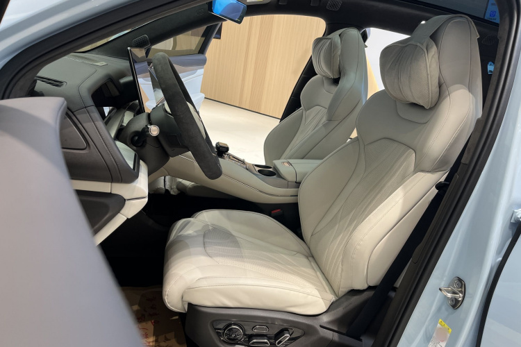 Denza N7 2023 صورة سيارة #11