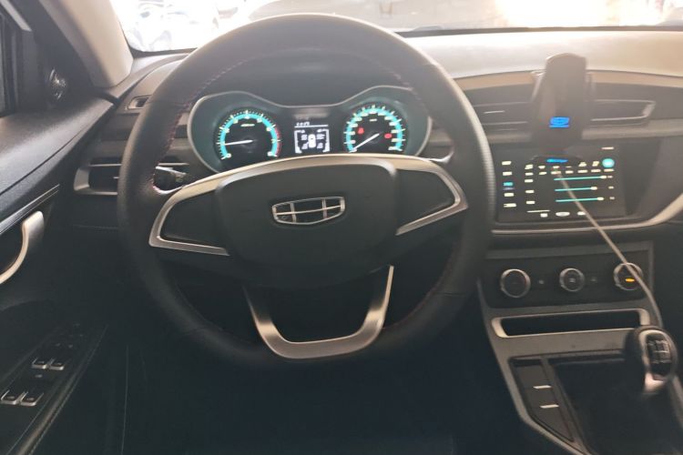 GEELY Emgrand 2022 #11 GEELY Emgrand 2022 car image #11