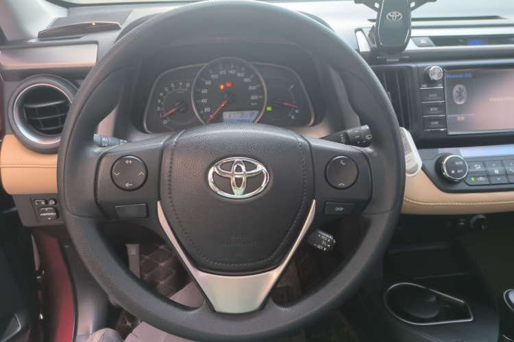 Toyota RAV4 2018 #11 Toyota RAV4 2018 car image #11