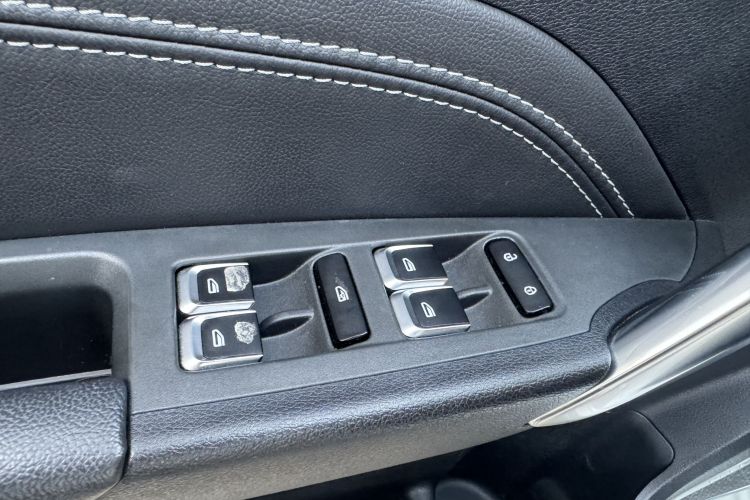 Vision X3 2017 #11 Vision X3 2017 car image #11