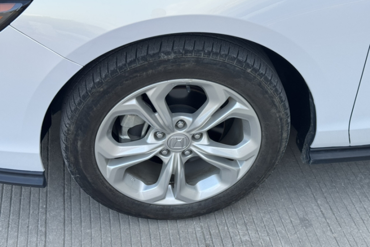 Honda Accord 2023 car image #11