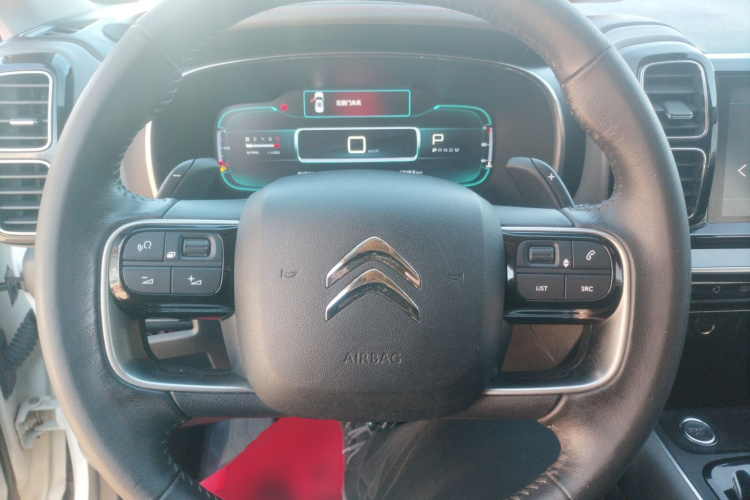 Citroen C5 AIRCROSS 2018 car image #11