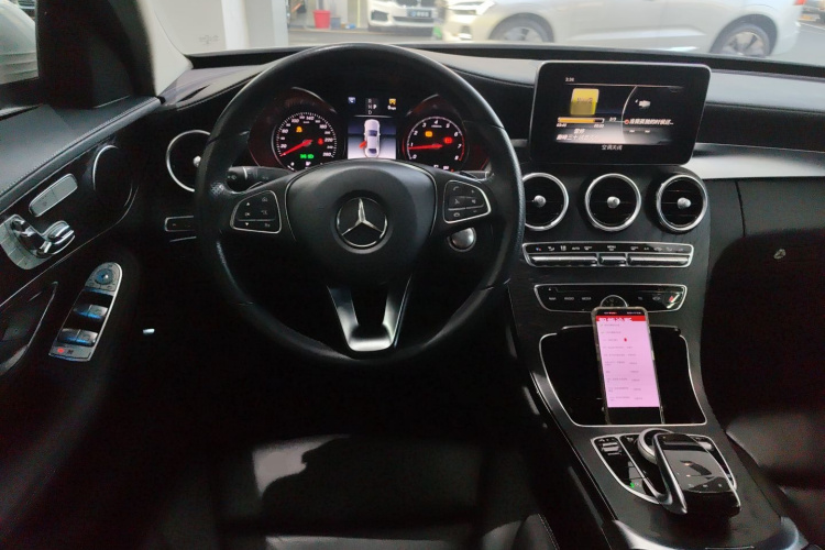 C Class 2018 #11 C Class 2018 car image #11