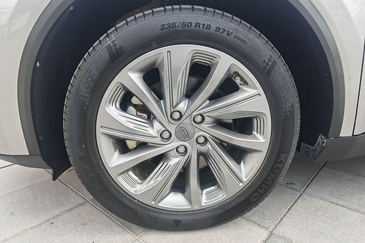 GEELY JiaJi 2021 #11 GEELY JiaJi 2021 car image #11