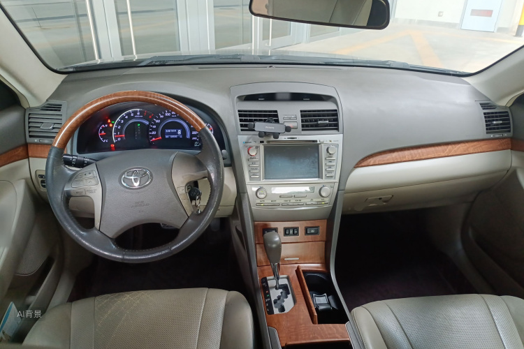 Toyota Camry 2010 car image #11