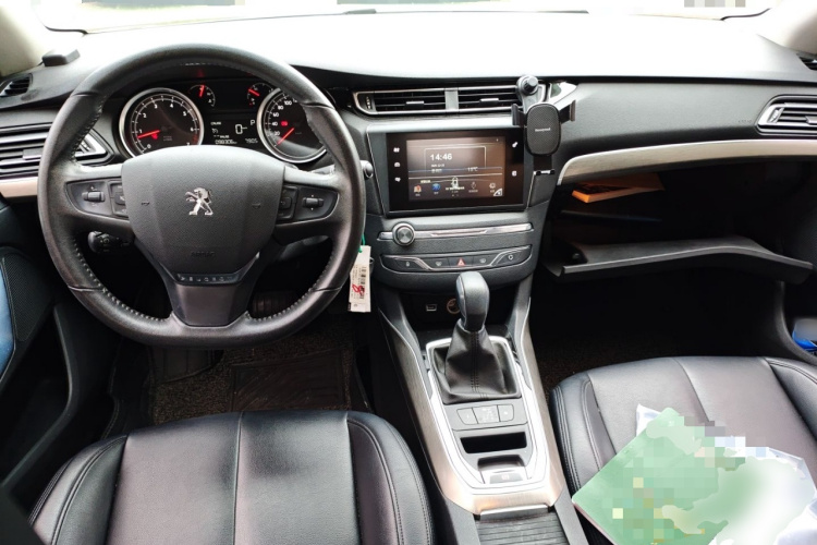 Peugeot 408 2016 car image #11
