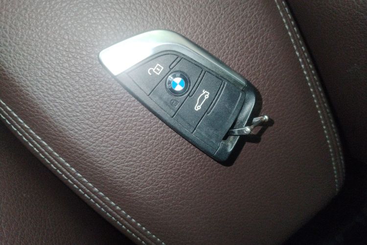 BMW X1 New Energy 2018 car image #11