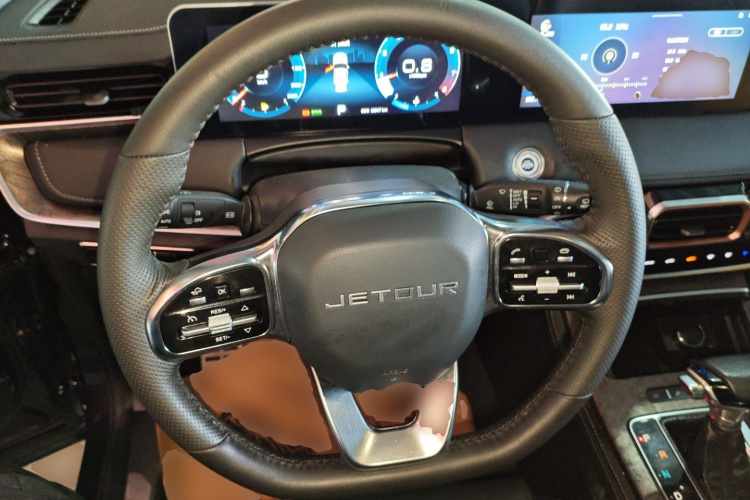 X70 PLUS 2020 car image #11