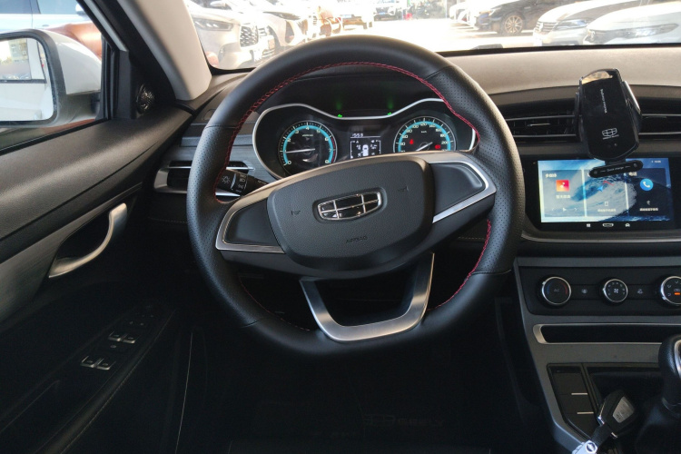 GEELY Emgrand 2022 car image #11