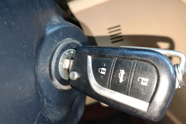 Toyota Corolla 2016 car image #11