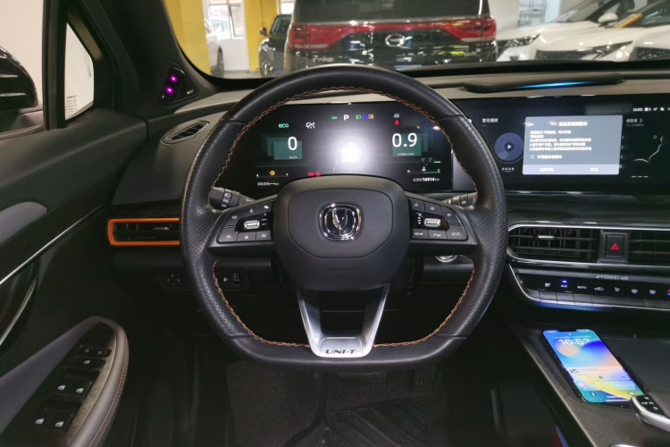 Changan UNI-T 2022 car image #11