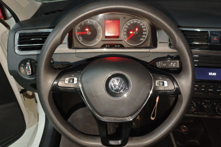 桑塔纳 2017 汽车图片 #11