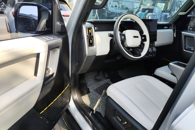 Chery 2024 car image #11