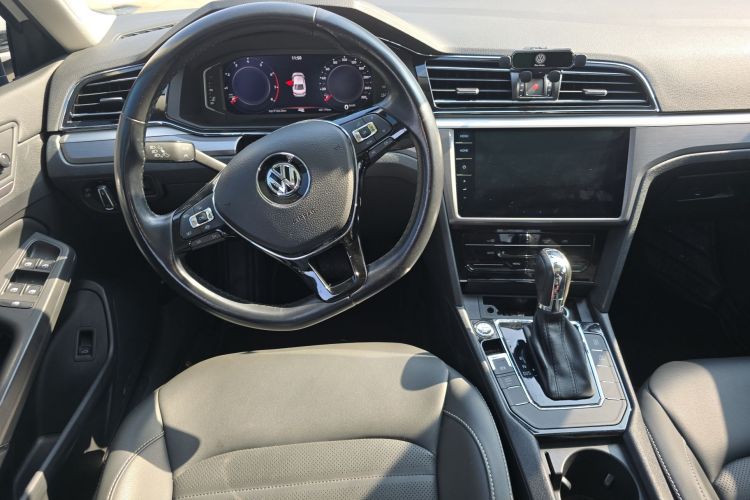 Volkswagen Lamando 2022 immagine di auto #11