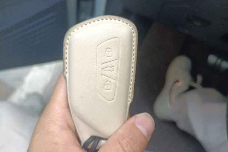 Volkswagen ID.4 Crozz 2024 car image #11