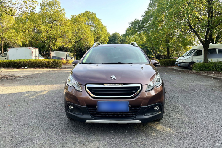 Peugeot 2008 2016 car image #11