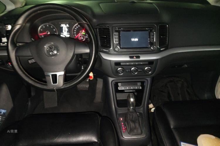 Volkswagen Sharan 2018 immagine di auto #11