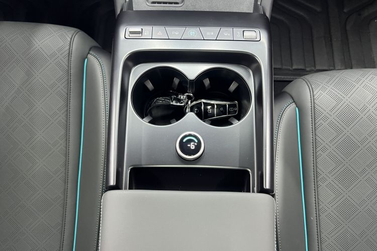 BYD Qin L 2025 #11 BYD Qin L 2025 car image #11