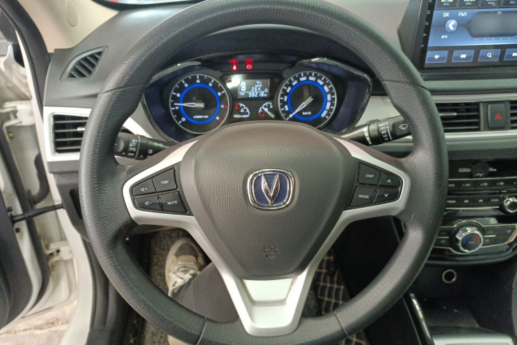 Changan Alsvin V7 2017 #11 Changan Alsvin V7 2017 car image #11