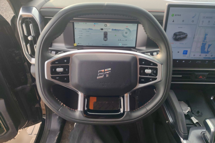 Jetour Traveller 2024 car image #11