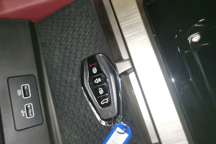 Jetour X70 2025 car image #11