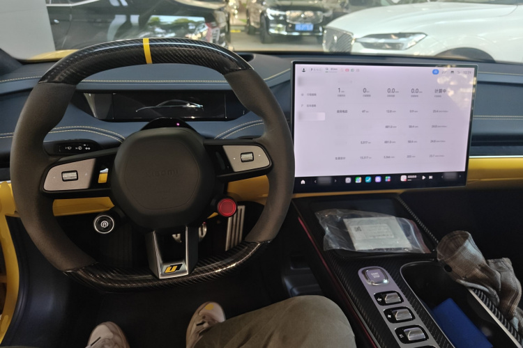 MI SU7 Ultra 2025 car image #11