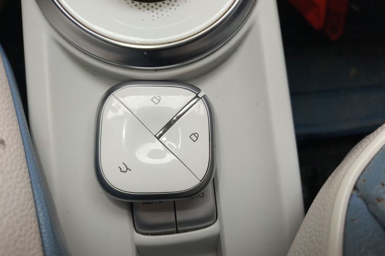 五菱汽车 五菱Air ev晴空 2022 #11 五菱汽车 五菱Air ev晴空 2022 汽车图片 #11