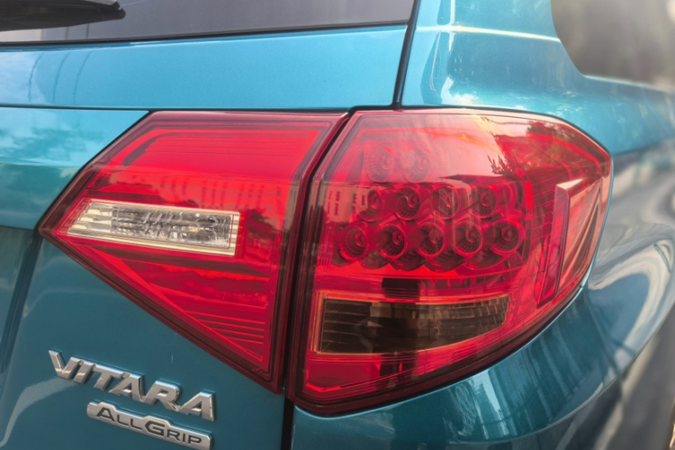 Suzuki Vitara 2016 #11 Suzuki Vitara 2016 car image #11