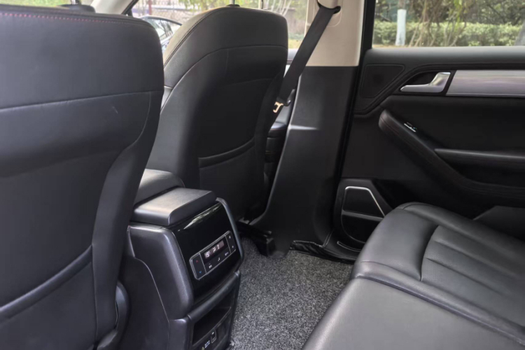 BYD Tang New Energy 2019 #11 BYD Tang New Energy 2019 car image #11