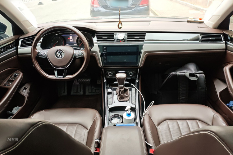 Volkswagen Phideon 2022 immagine di auto #11