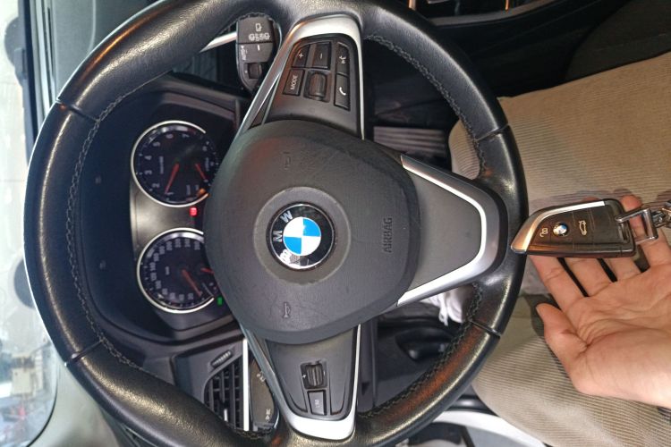 BMW 2 Series Tourer 2018 car image #11