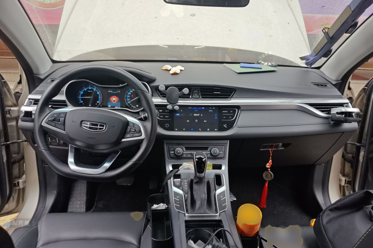 GEELY Emgrand 2020 #11 GEELY Emgrand 2020 car image #11