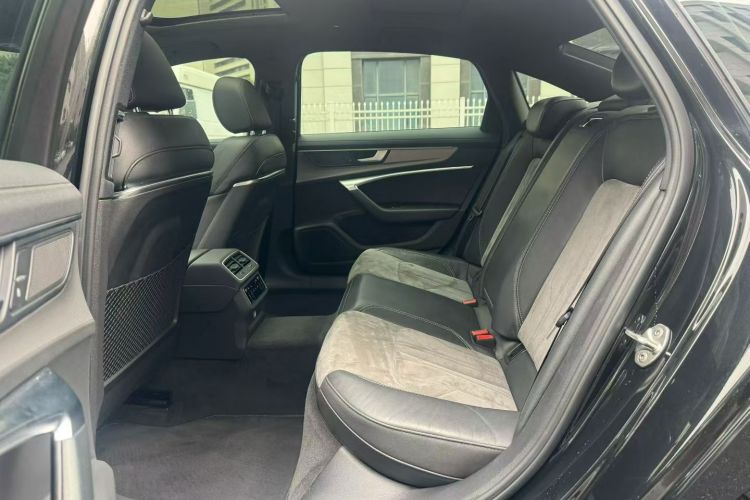 Audi A6L New Energy 2022 #11 Audi A6L New Energy 2022 car image #11