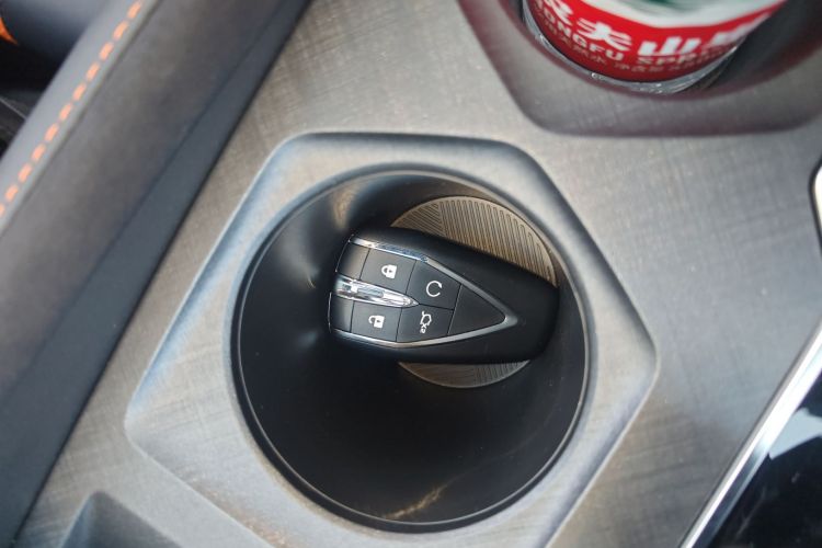 Changan UNI-V 2025 #11 Changan UNI-V 2025 car image #11