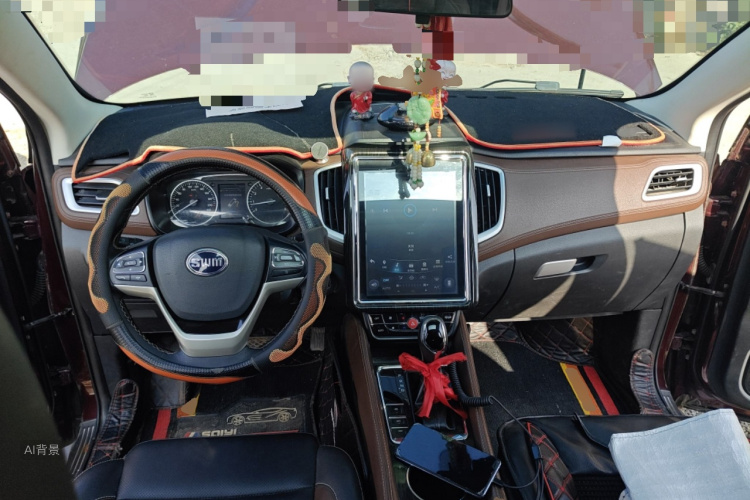 SWM X7 2017 صورة سيارة #11