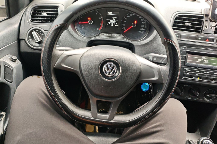 Polo 2019 #11 Polo 2019 car image #11