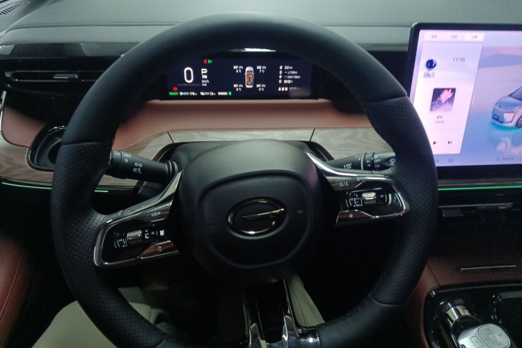 GAC Trumpchi E8 New Energy 2024 car image #11