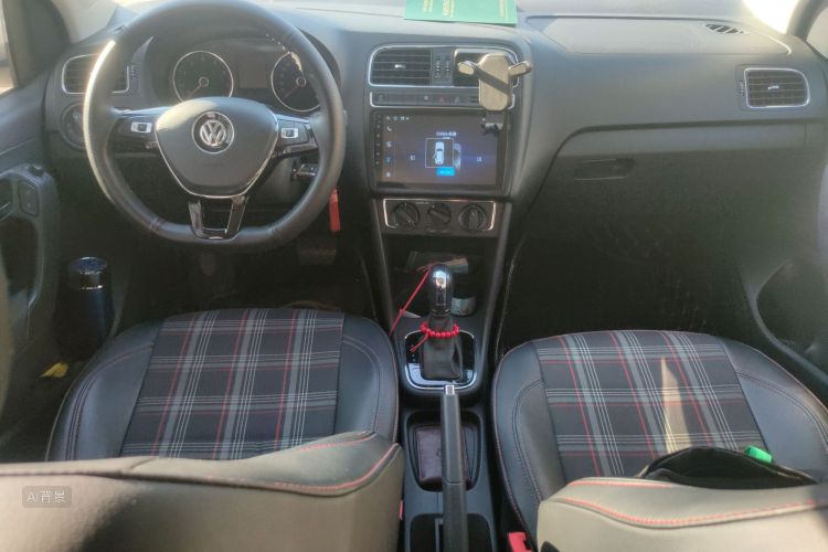 Volkswagen Polo 2018 #11 Volkswagen Polo 2018 car image #11
