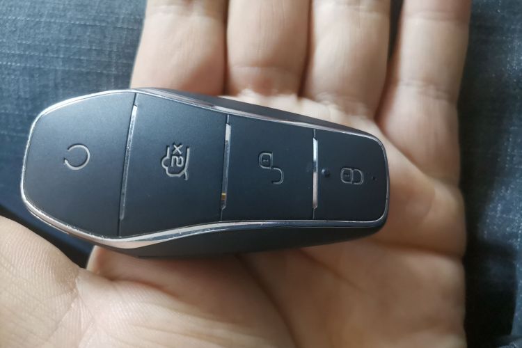 BYD Yuan Pro 2022 car image #11