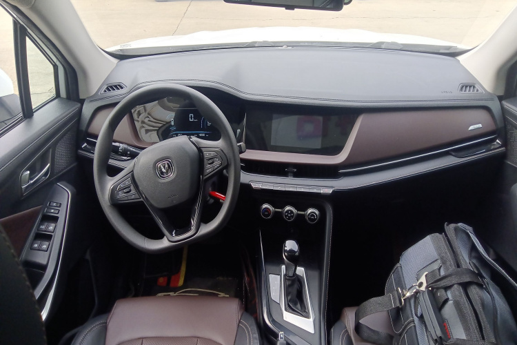 Changan CS15 2020 immagine di auto #11