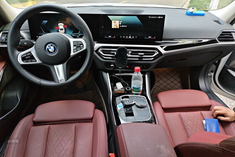 BMW i3 2023 #11 BMW i3 2023 car image #11