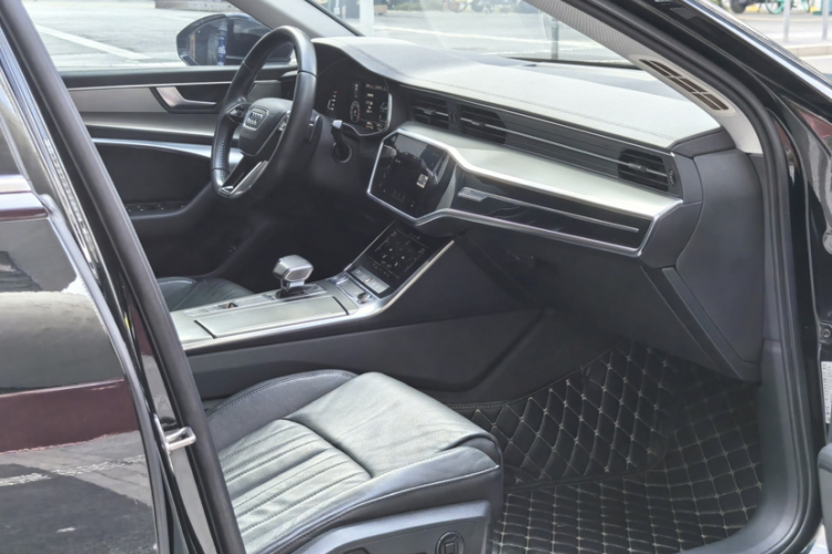 Audi A6L 2020 #11 Audi A6L 2020 car image #11