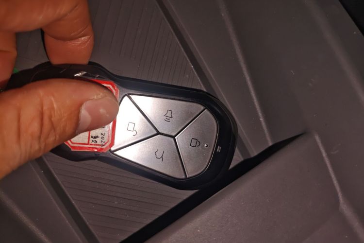 Xpeng MONA M03 2025 imagem de carro #11