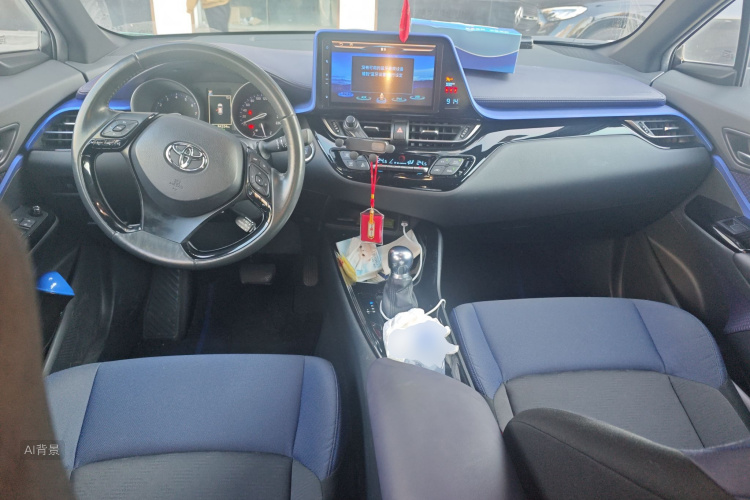 Toyota C-HR 2018 #11 Toyota C-HR 2018 car image #11