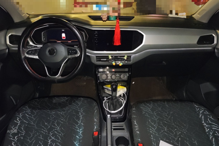 Tacqua 2021 car image #11