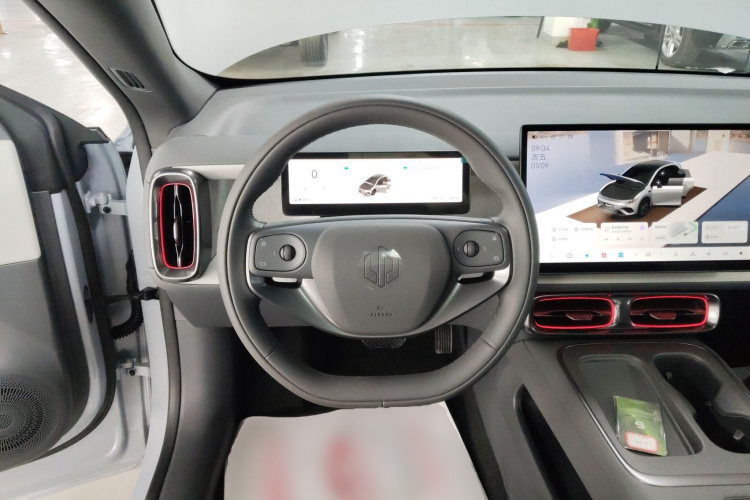 零跑汽车 零跑Lafa5 2025 汽车图片 #11