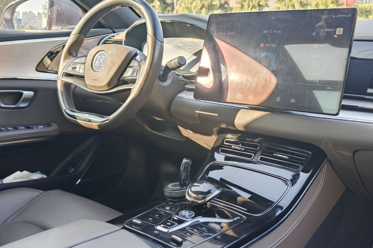 BYD Han 2020 #11 BYD Han 2020 صورة سيارة #11