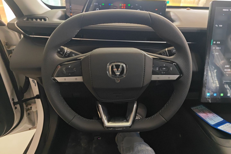 Changan EadoPHEV 2025 imagem de carro #11