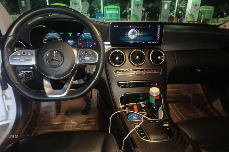 Mercedes-Benz C Class 2019 car image #11