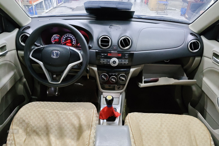 Changan Alsvin V3 2016 immagine di auto #11